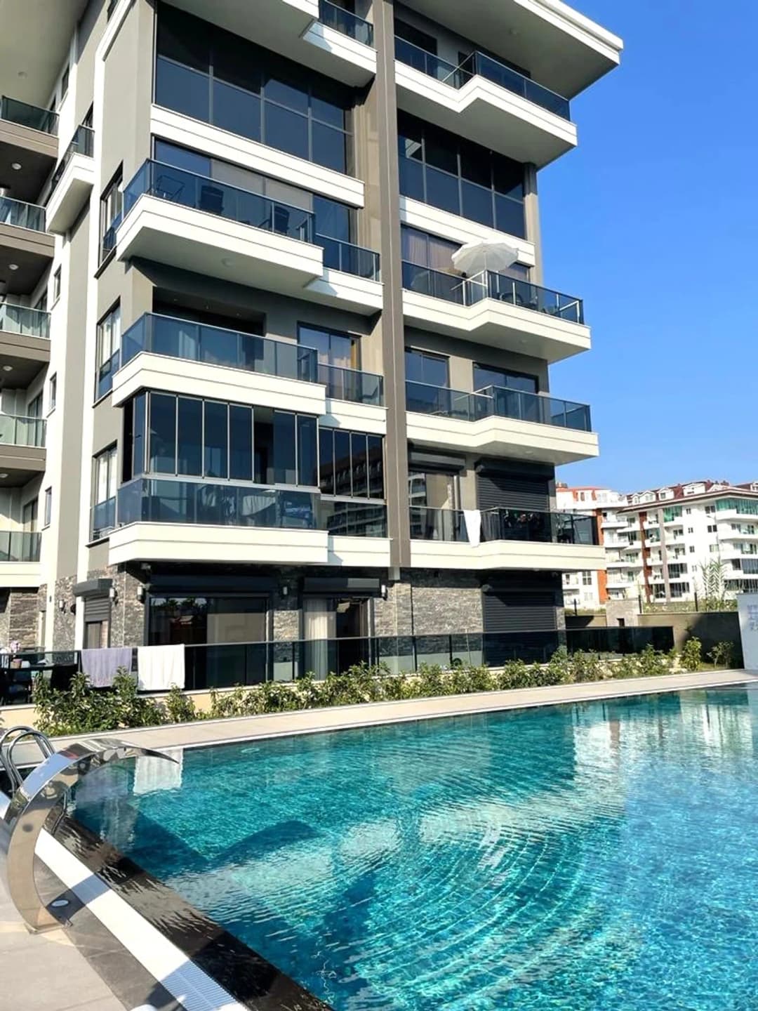 Kestel Panorama Loft Resıdence’ta Denize 150 M Satılık Full Eşyalı 1+1 Daire | 45 M²