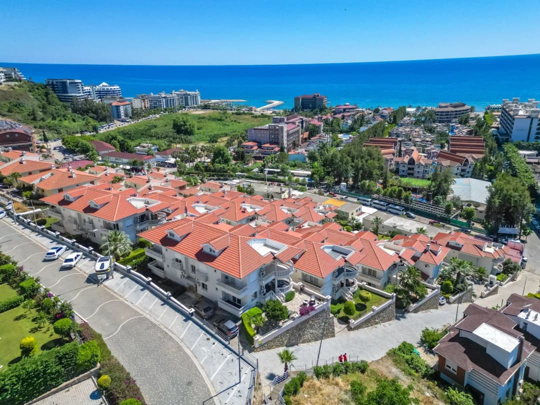 İkamete Uygun 3+1 Satılık Daire Alanya Konaklı | Deniz Manzaralı Ve Eşyalı | Havuzlu Kompleks Uygun Konak Beach