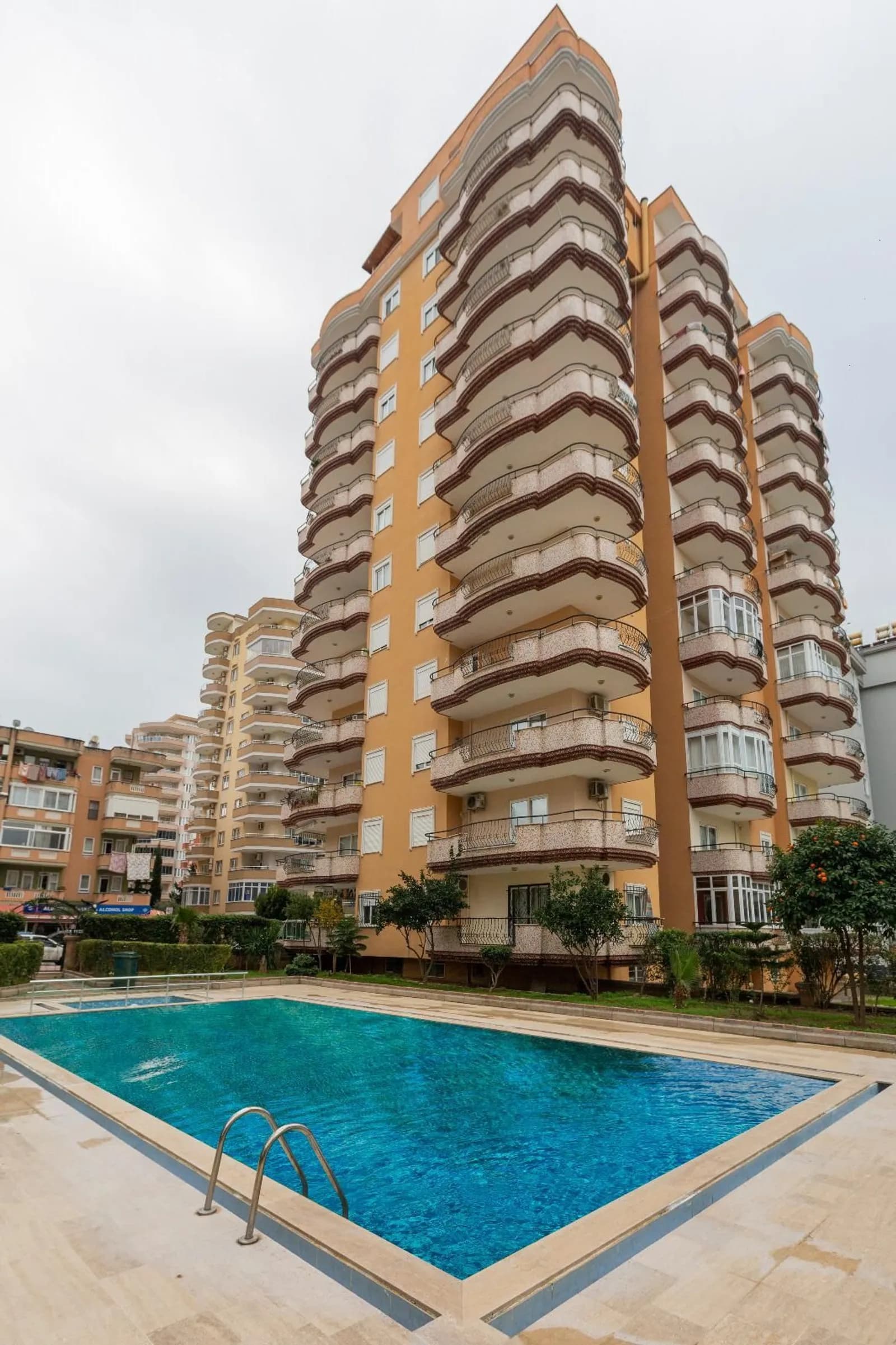 4+1 Apartment for Sale in Alanya / Mahmutlar – Flamingo Residence, 250 Meters from