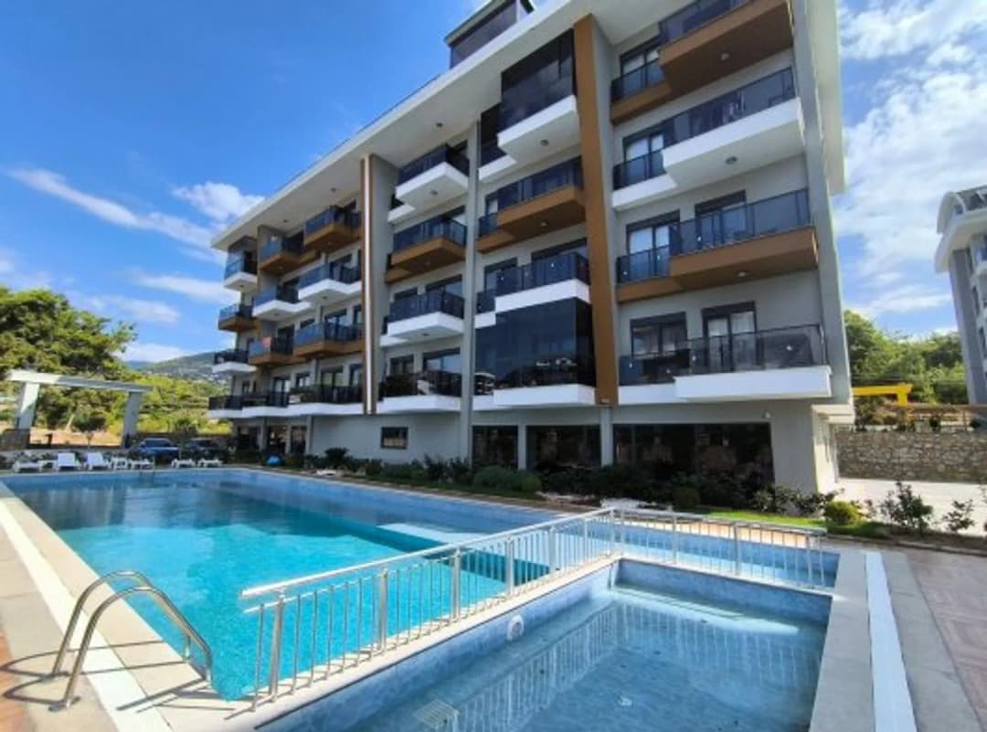 For Sale: Fully Furnished, Renovated 1+1 Apartment In Alanya Oba Ariom Site