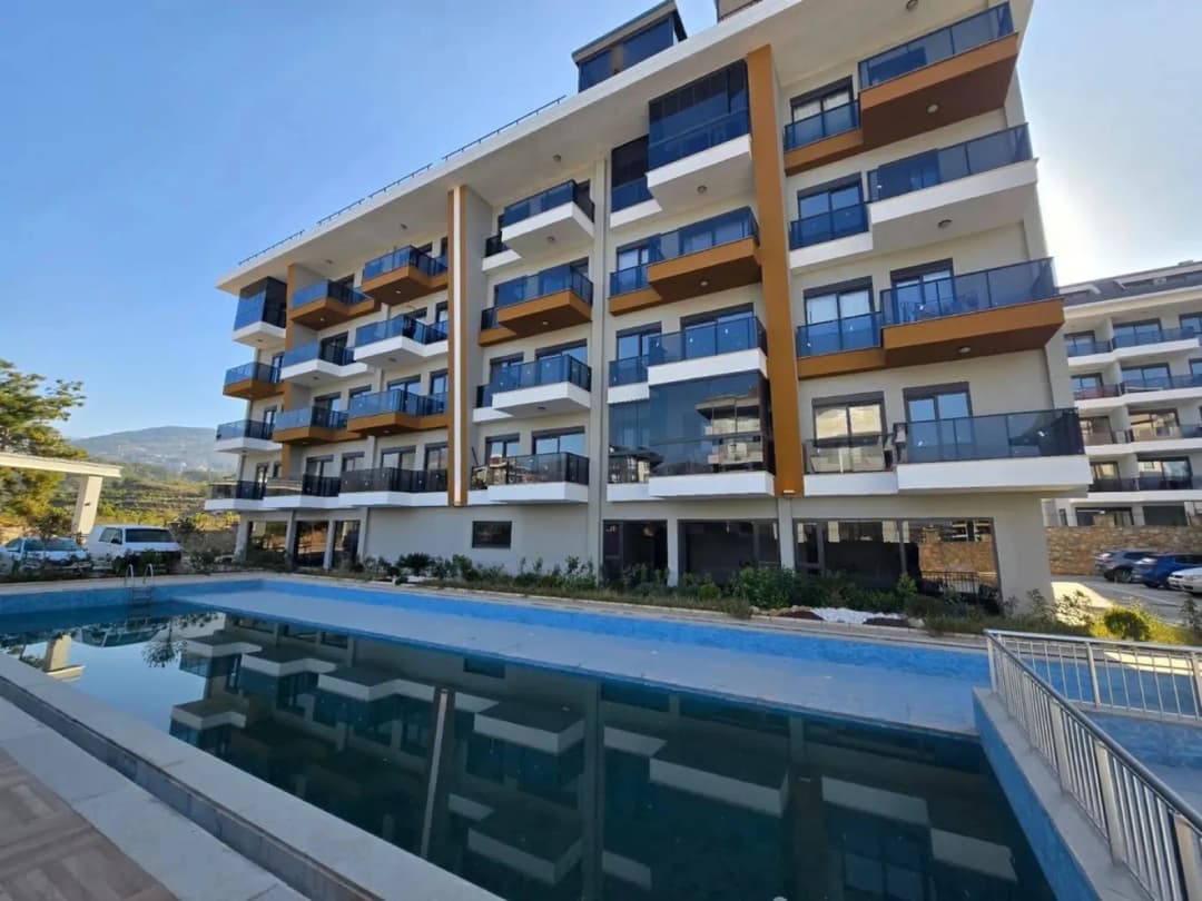 1+1 Wohnung Im Green Side Komplex Mit Pool In Alanya Oba