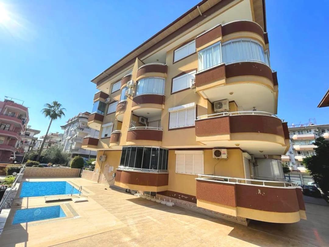 Alanya Oba İkamete Uygun Eşyalı 4+1 Daire | Turkhaus Apartmen | Denize 300m
