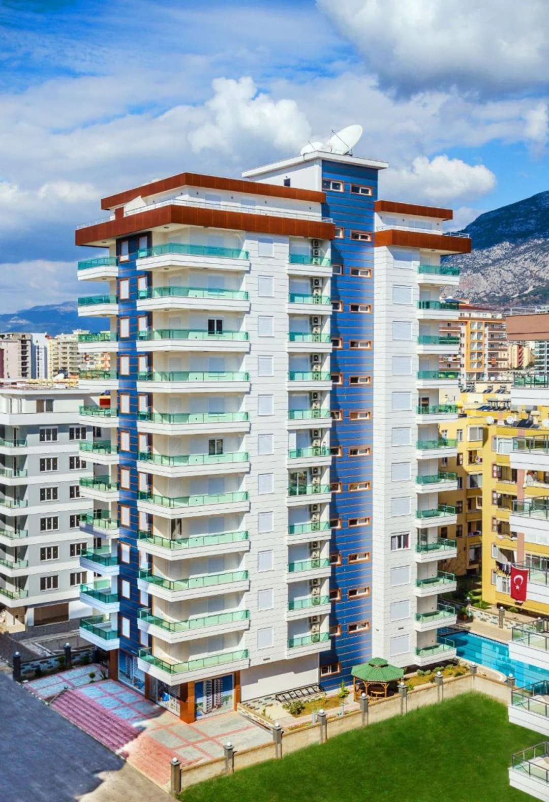 Yenisey 6 Residence 1+1 Wohnung | Mahmutlar Sali Pazari | 300 M Zum Meer | Voll Möbliert