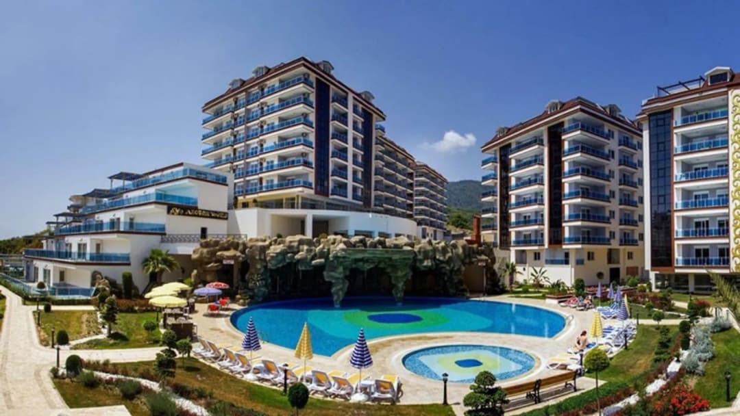 Prodaje Se 3+1 Penthouse Dupleks U Alanya Çıplaklı | Luksuzni Apartman S Pogledom Na More I Planine, U Luksuznom Kompleksu