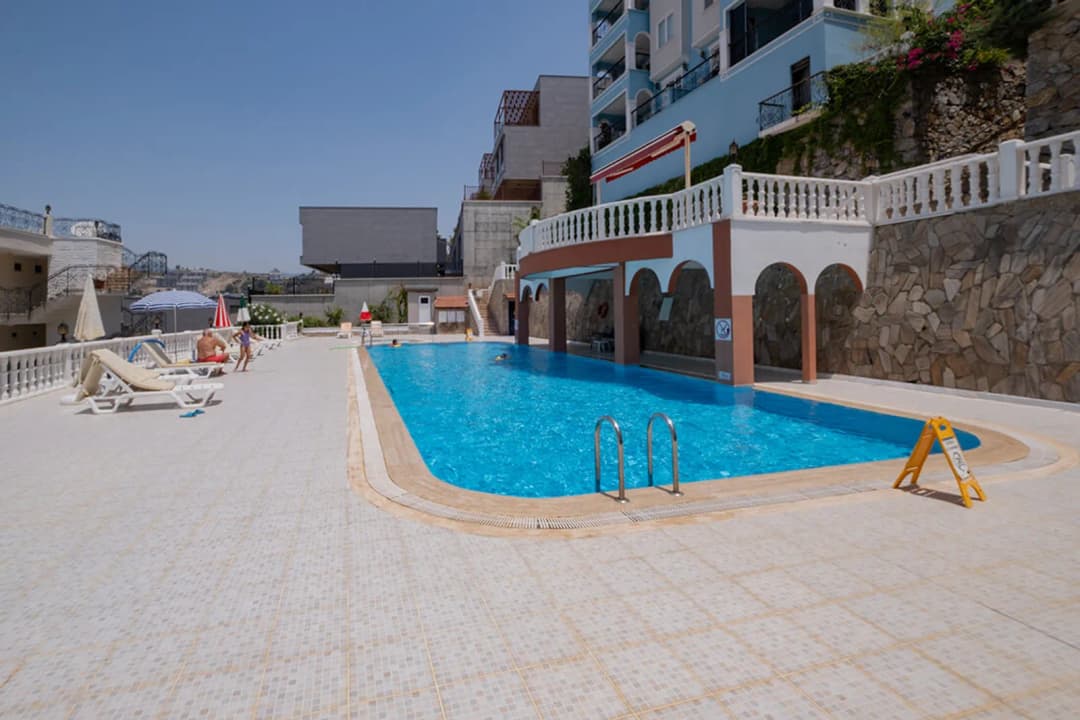 Апартаменты 2+1 С Мебелью В Apaydın Sitesi, Коняклы, Алания | 200 М До Пляжа | Вид На Море И Город | Бассейн И Центральное Расположение