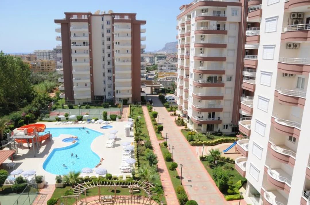 Tosmur Prestige Residence 3+1 Furnished Apartment For Sale 135 M² | Castle And Mountain View | 500 M To The Beach