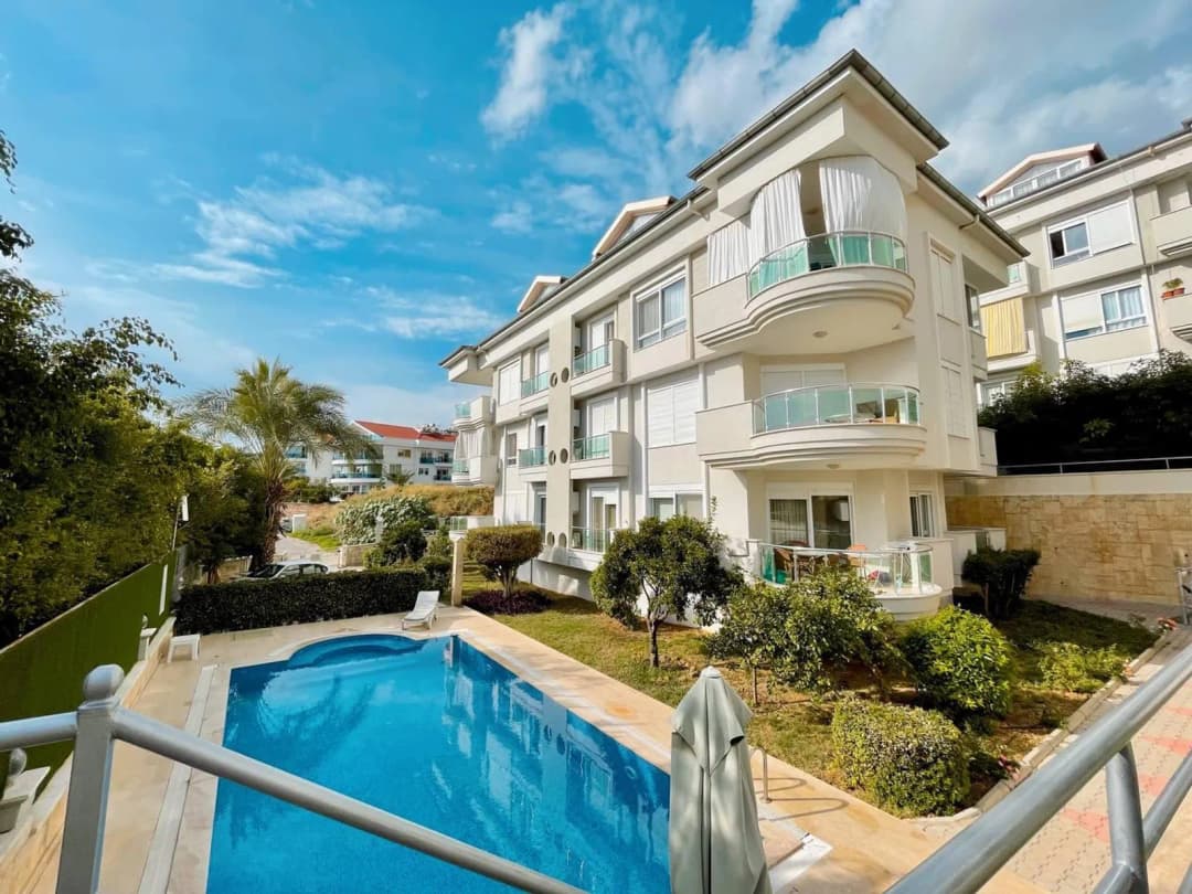 Dinek-kleopatra Satılık 2+1 Eşyalı Deniz Manzaralı Daire – Uygun Park 3