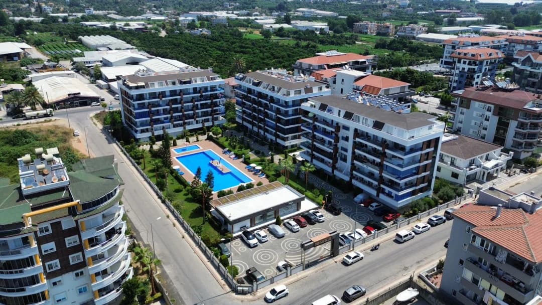 Alanya Kestel'de Denize 400m Mesafede Aktiviteli Rising Blue Residence’ta Eşyalı 3+1 Daire
