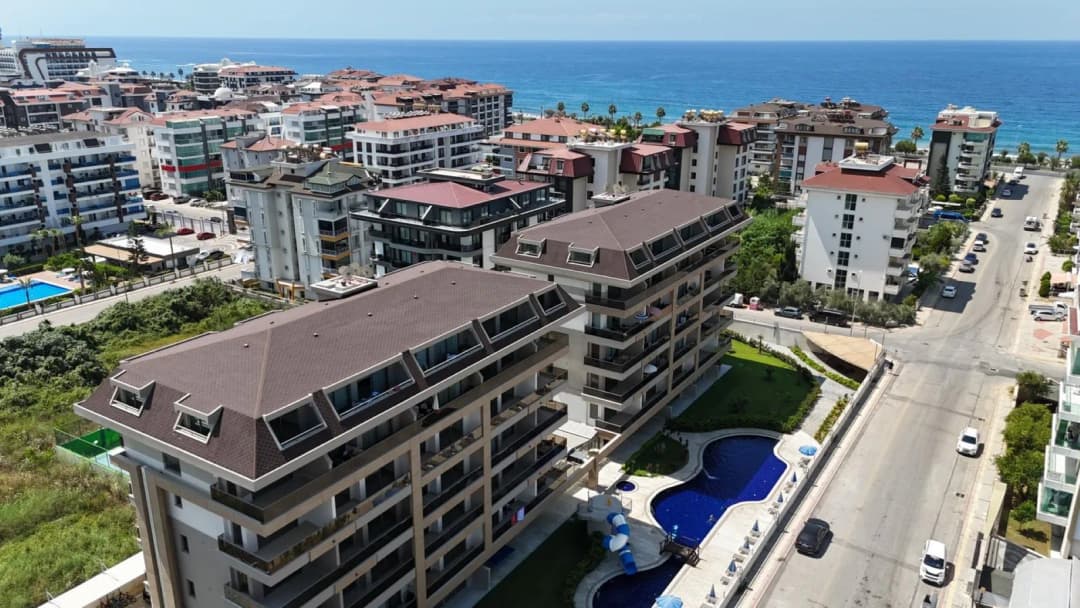 Kestel Pia Royal Residence Na Prodaju Namješten 3+1 Vrtni Dupleks Stan 200m Od Mora