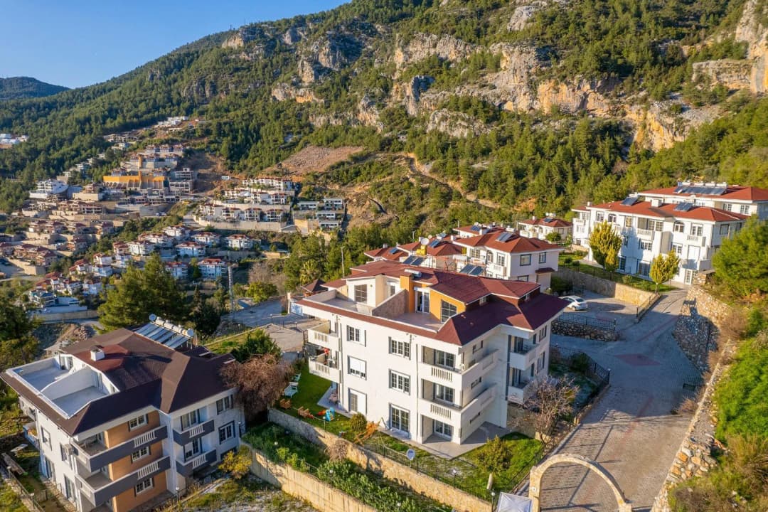 Алания Бекташ 4+1 Дуплекс Продажа | Полный Вид На Крепость И Море, 200 М², Комплекс С Бассейном, Южная Сторона, Тёплый Пол, Элитная Квартира
