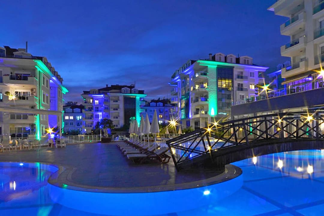 Alanya Oba'da Olive Cıty Satılık 3+1 Dubleks Penthouse | Deniz Manzaralı Full Eşyalı Jakuzili Daire