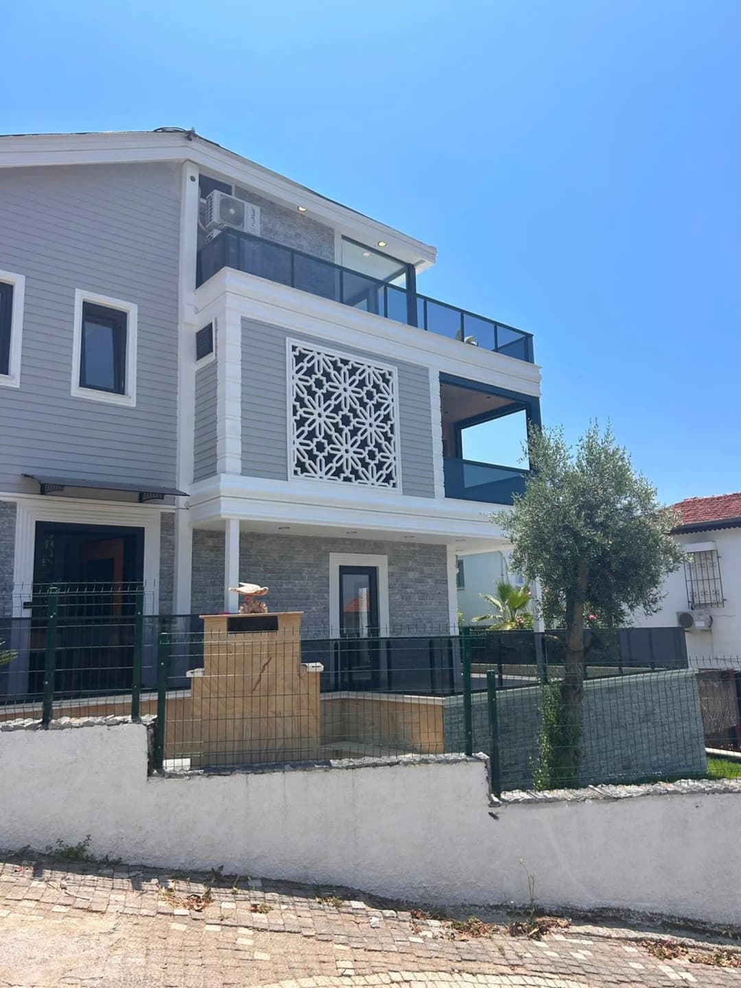 Vila S Pogledom Na More U Kargičaku, Alanya | Hamam, Sauna, Kamin | 350 M²