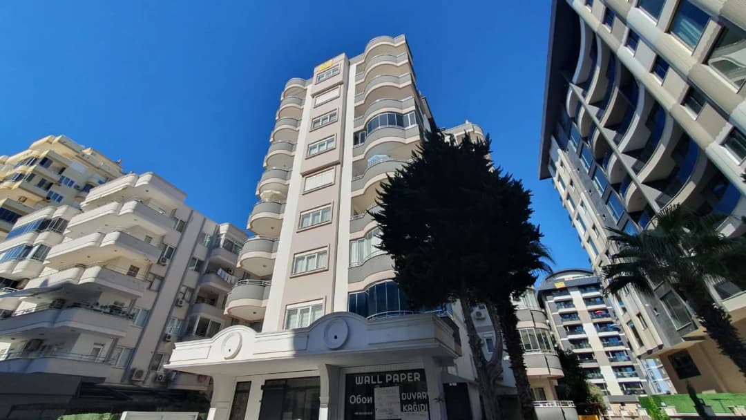 Maren Mahmutlar Alanya Na Prodaju 2+1 Namestan Stan 120 M² Udaljen 150 Metara Od Mora U Kompleksu Sa Bazenom