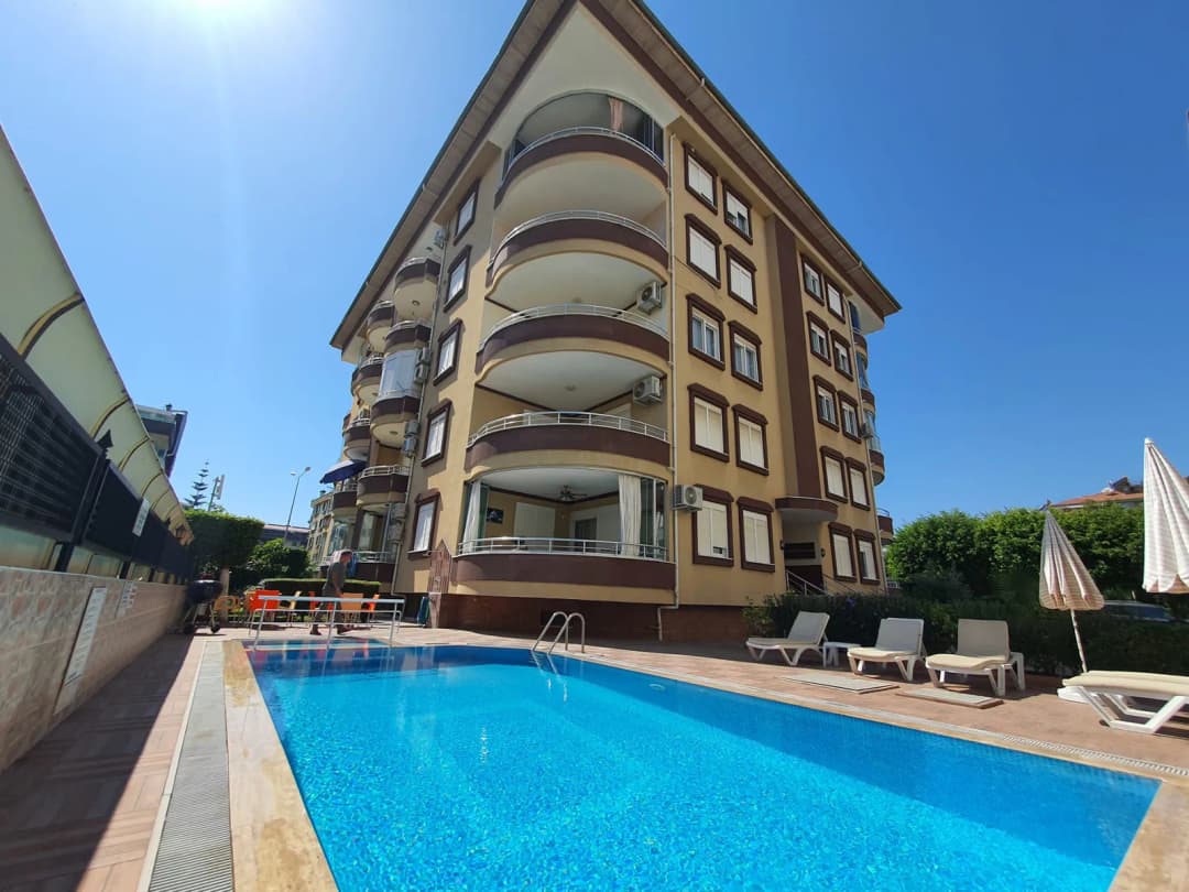 Zu Verkaufen: Voll Möblierte 4+1 Doppelhaushälfte In Der Damla Anlage In Alanya Obagöl, Nur 300 M Vom Meer Entfernt