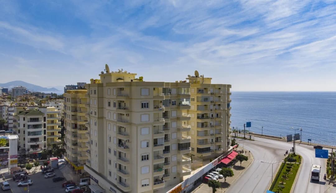 Tosmur 2+1 Apartment – Sea Front, Suitable For Residence, Safran Site