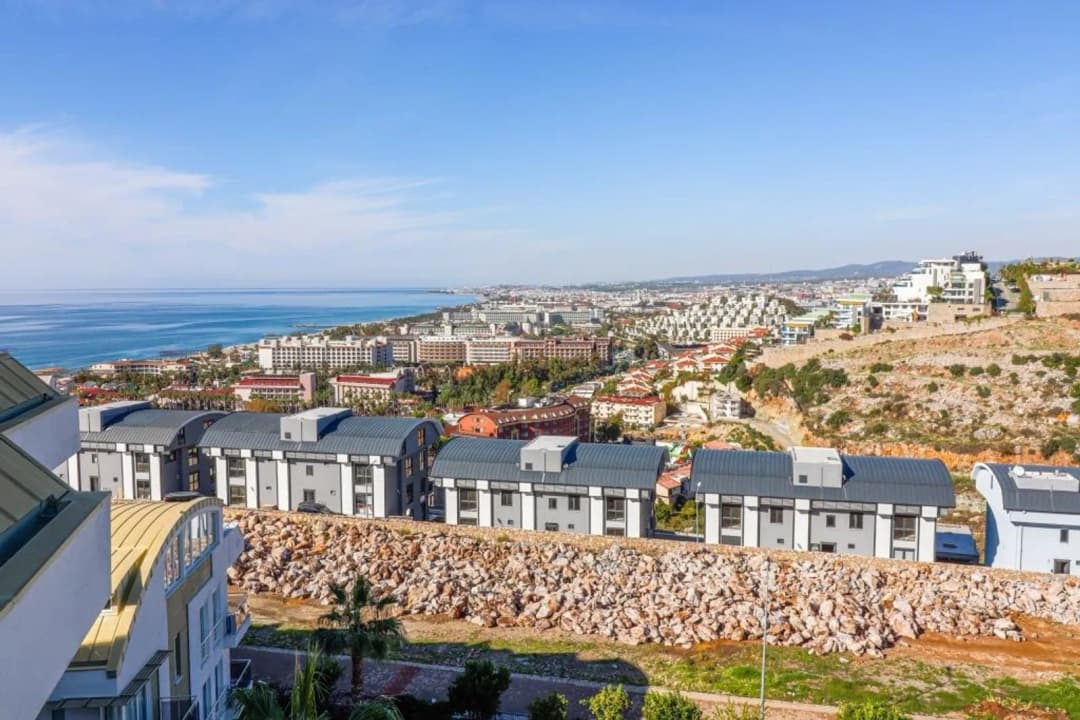 Sunset Beach - Alanya Konaklı'da Full Eşyalı 3+1 Dubleks Daire